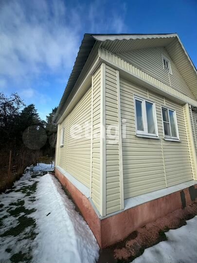 Дом 49 м² на участке 8,5 сот.