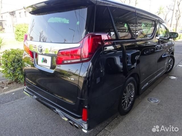 Toyota Alphard 3.5 AT, 2022, 7 000 км