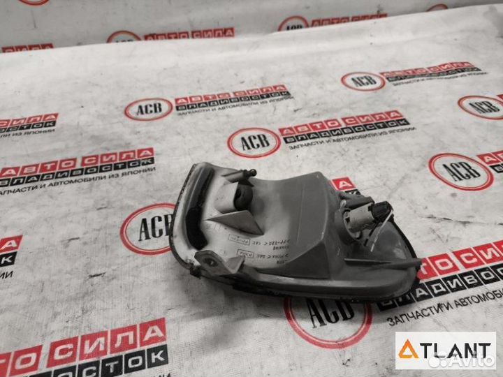 Габарит левый subaru impreza