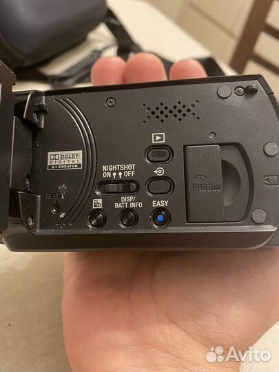 Цифровая FullHD 1080 видеокамера Sony HDR-SR10E