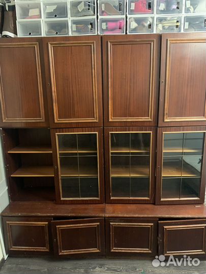 Шкаф советский деревянный