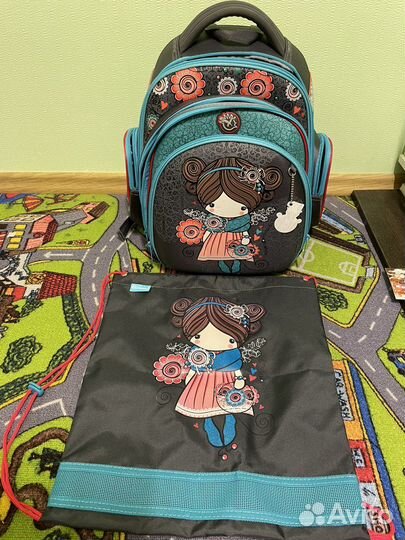 Рюкзак школьный ранец Hummingbird