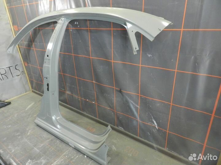 Боковина кузова, левая - Volkswagen Polo 5