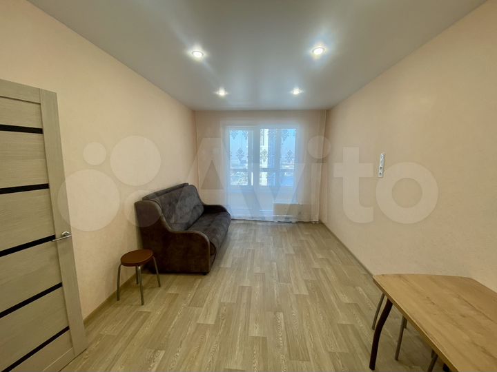 2-к. квартира, 40 м², 7/16 эт.