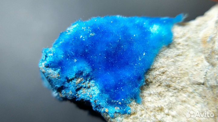 Корунд шеелит сапфир бронзит цианотрихит