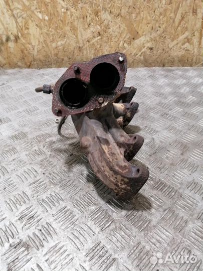 Коллектор выпускной Audi 80/90 1986 1991