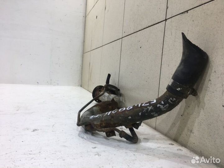 Топливно-заливная горловина