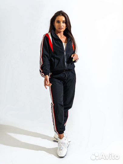 Спортивный костюм женский плащевка