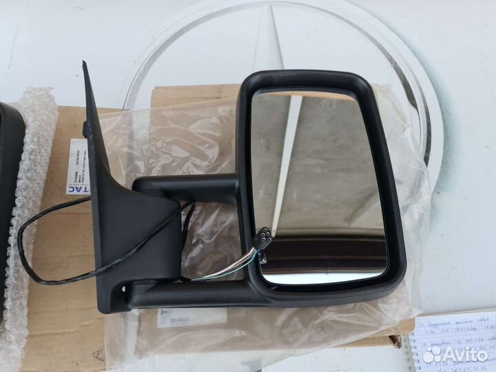 Боковое зеркало правое Mercedes Sprinter