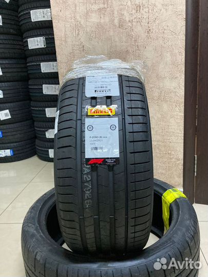 Pirelli P Zero PZ4 265/40 R21 105Y