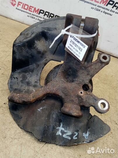 Поворотный кулак передний правый BMW 3-серия E46