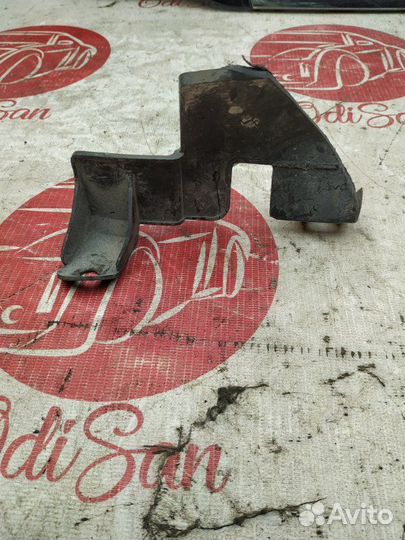 Брызговик задний левый Infiniti Fx35 S51 VQ35HR