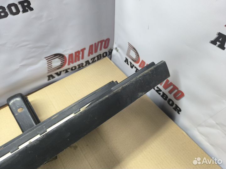 Подножка порога правая Mitsubishi Pajero Sport 3