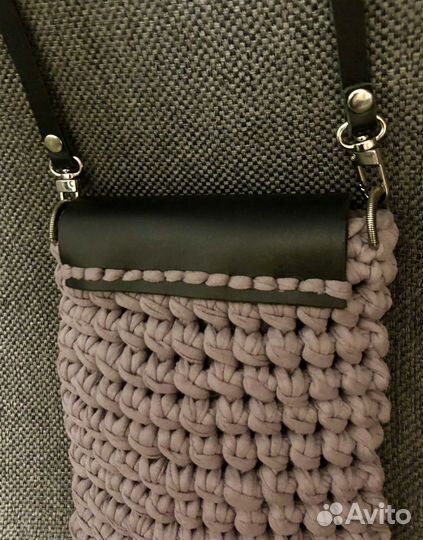 Сумка-мини, вязаная для телефона