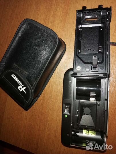 Пленочный фотоаппарат