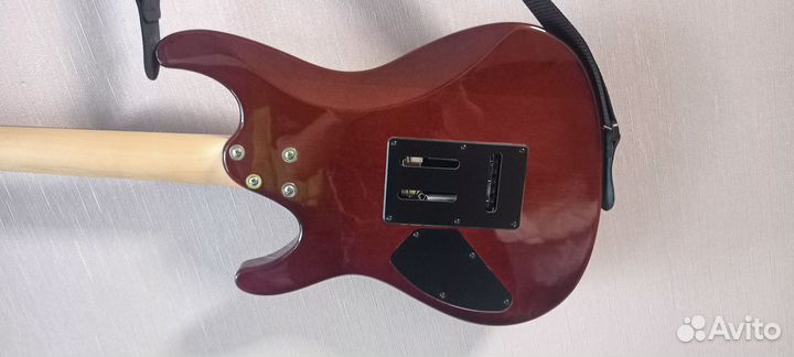 Электро гитара ibanez