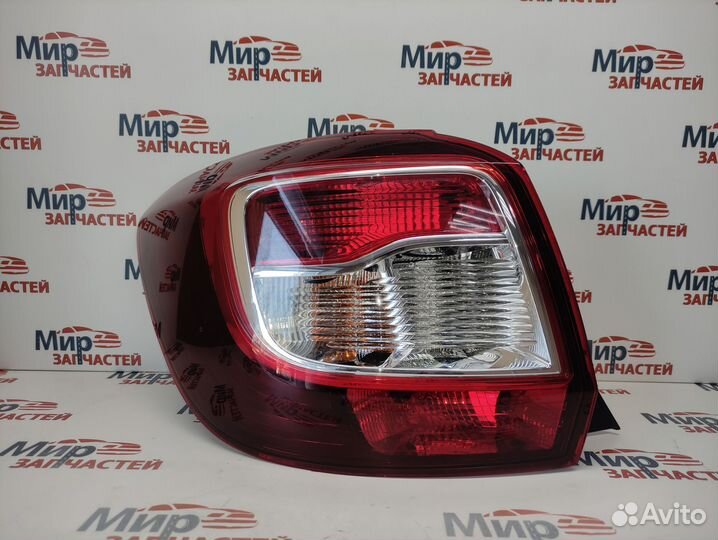 Фара Renault Sandero задняя фонарь