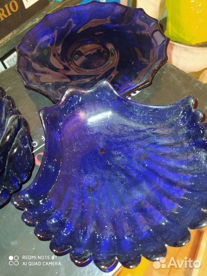 Набор синей посуды