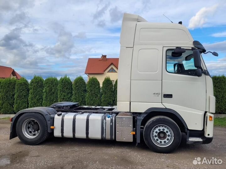 Разбор тягач Volvo FH из Европы