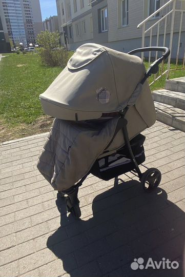 Прогулочная коляска Rant Kira Trends
