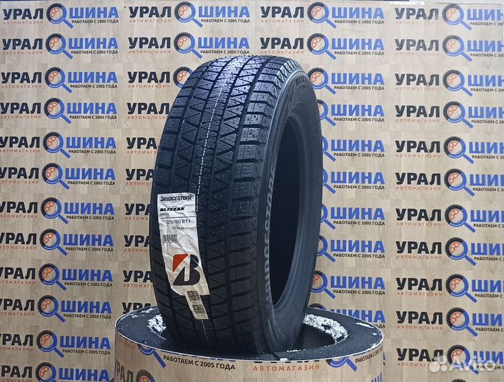 Bridgestone Blizzak DM-V3 225/60 R17 103S