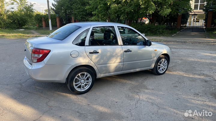 LADA Granta 1.6 AT, 2012, 191 000 км