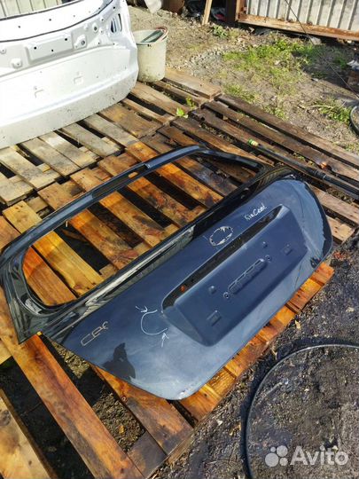 Крышка багажника Kia Ceed хетчбэк