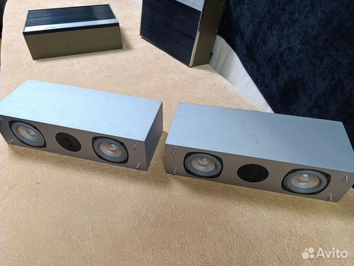 Колонки полочные Odeon