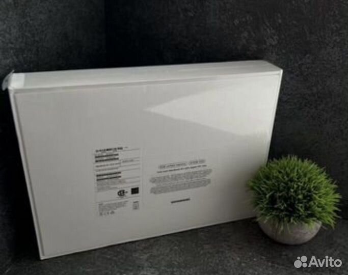 MacBook Air 13 (2022, M2) 8/512