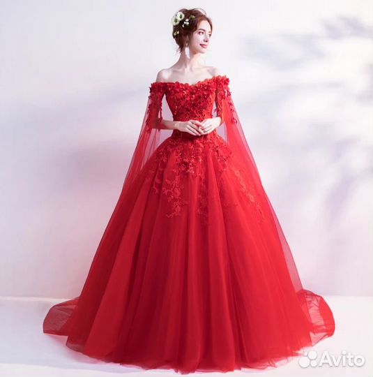 Бальное платье красное