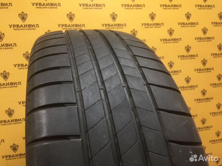 Bridgestone Turanza T005 215/55 R17 94V