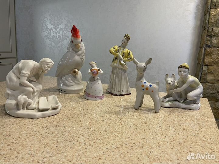 Статуэтка фарфор