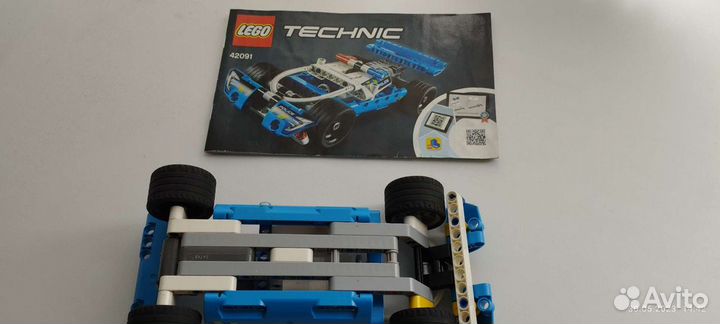 Lego Technic 42090 и 42091