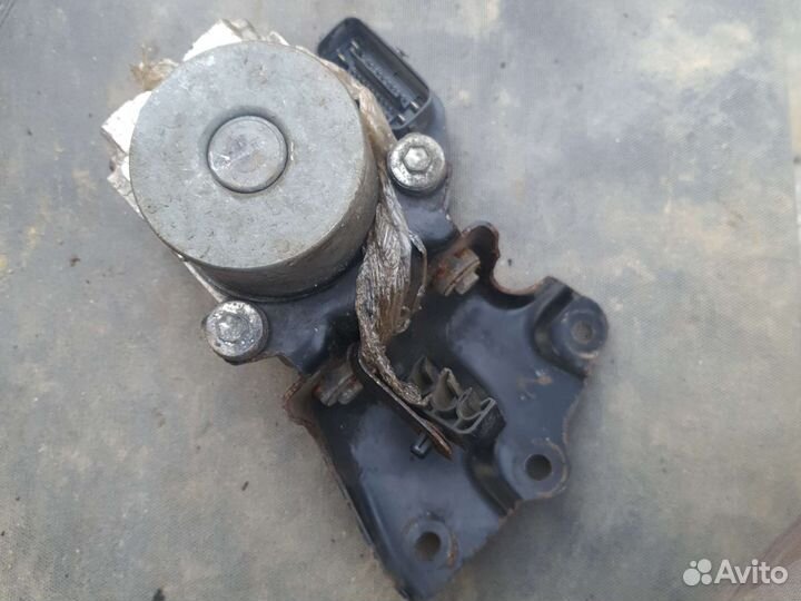 Блок abs Toyota Rav4 Xa30