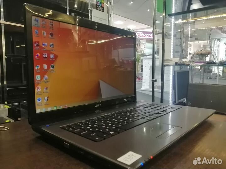 Ноутбук Acer 7560G