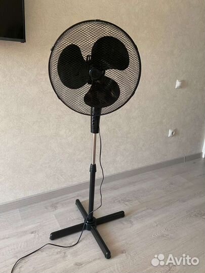 Вентилятор напольный scarlett comfort sc-sf111b36