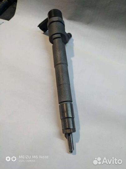 Продаю форсунки на газель камминс 2,8