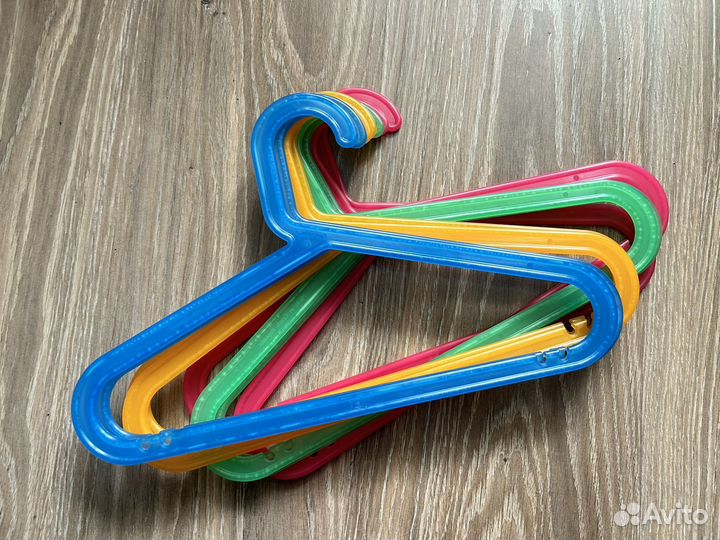 Плечики вешалки детские икеа 8 шт