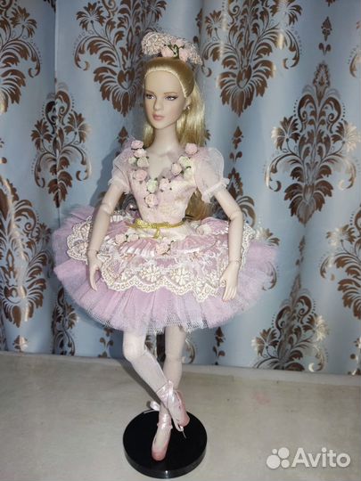 Кукла Тоннер балерина Фреш
