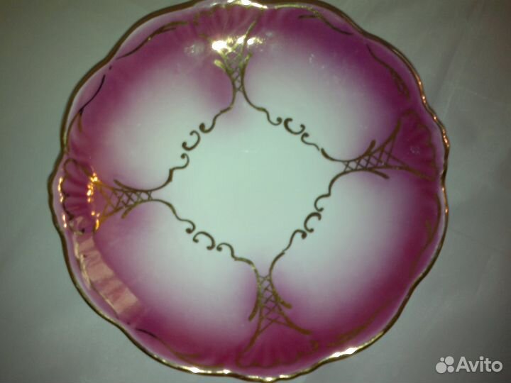 Ваза керамическая с позолотой, новая