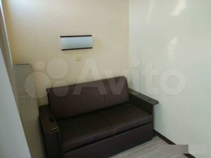 2-к. квартира, 40 м², 6/6 эт.