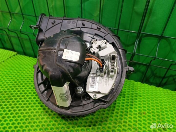 Моторчик отопителя Bmw X5 E70