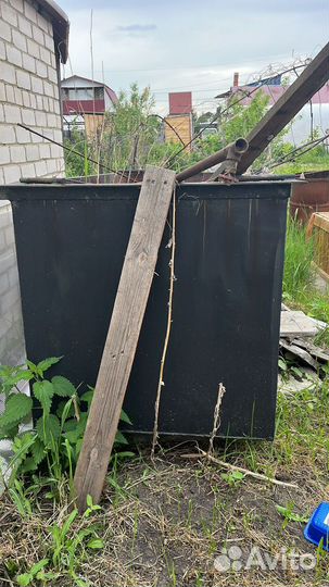Бак для воды, вагонетка