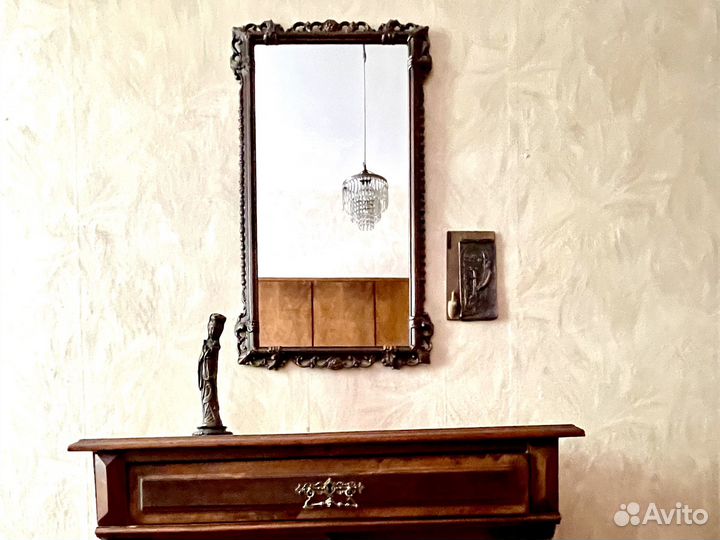 Зеркало для модного интерьера Рама Цветное литье