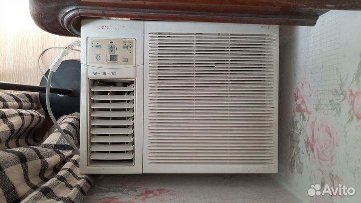 Оконный кондиционер бу
