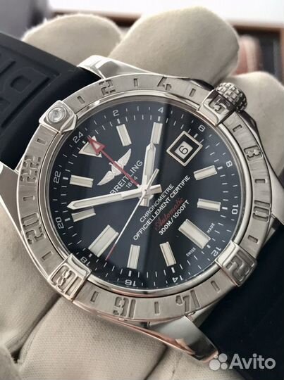 Breitling Avenger 2 GMT