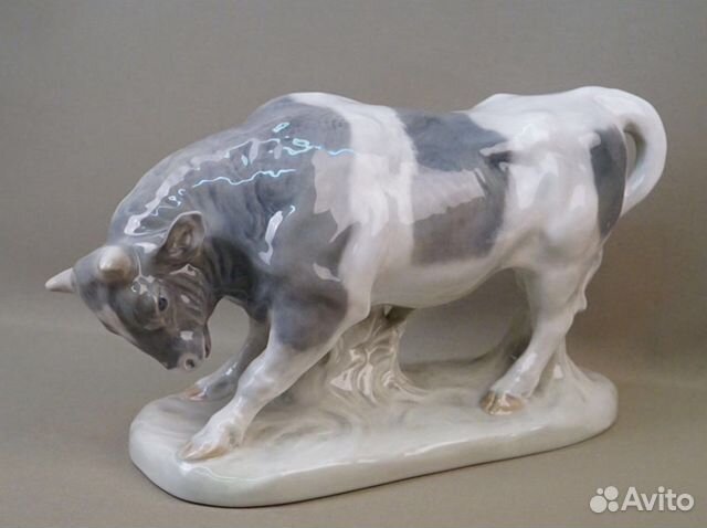 Большая интерьерная фарфоровая фигура бык и другие