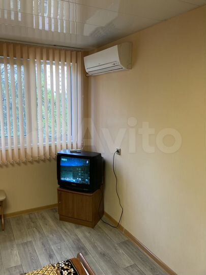 Комната 18 м² в 2-к., 2/2 эт.