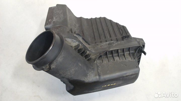 Корпус воздушного фильтра Ford Mustang, 2015