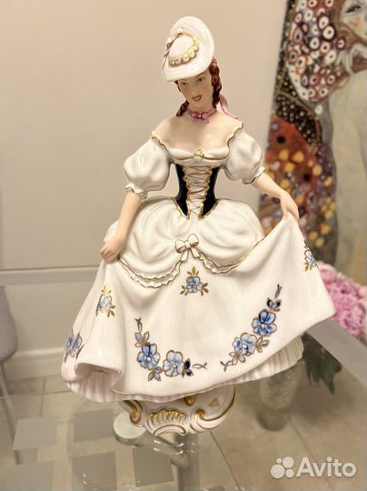 Статуэтка фарфор Богемия